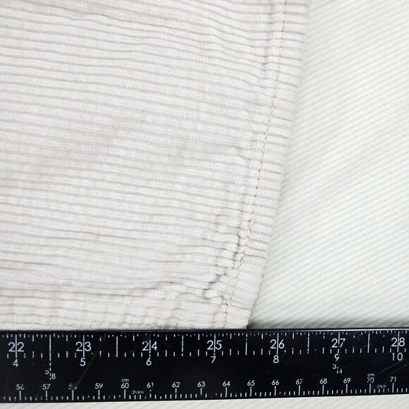 Levi's Premium Corduroy Ribcage Straight Ankle Pants in Beige Women's Size 24 - Picture 9 of 10